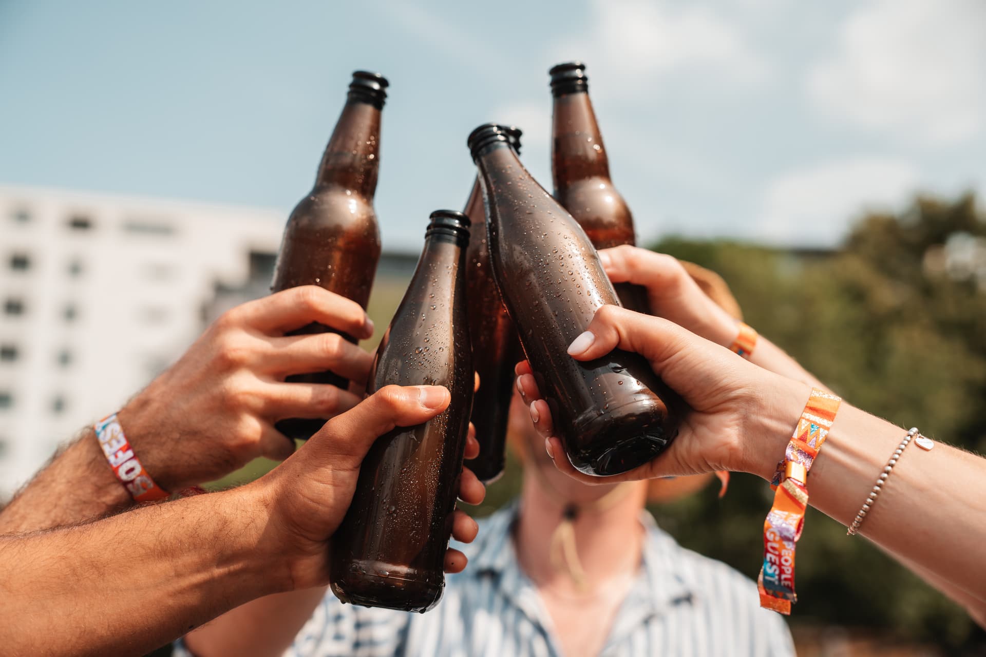 Reusable PET beer bottle 04