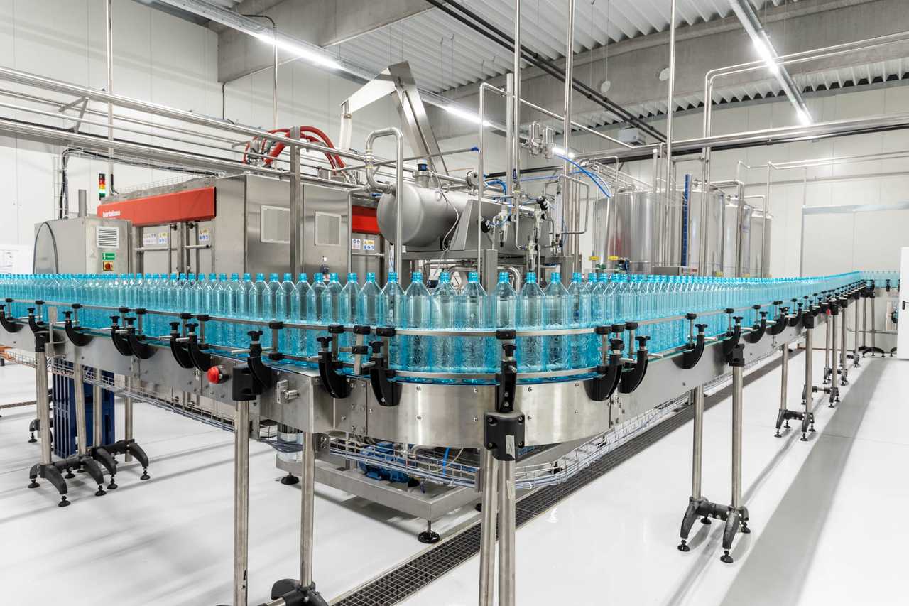 Oonly Production Line using Petainer Refillable PET Bottles